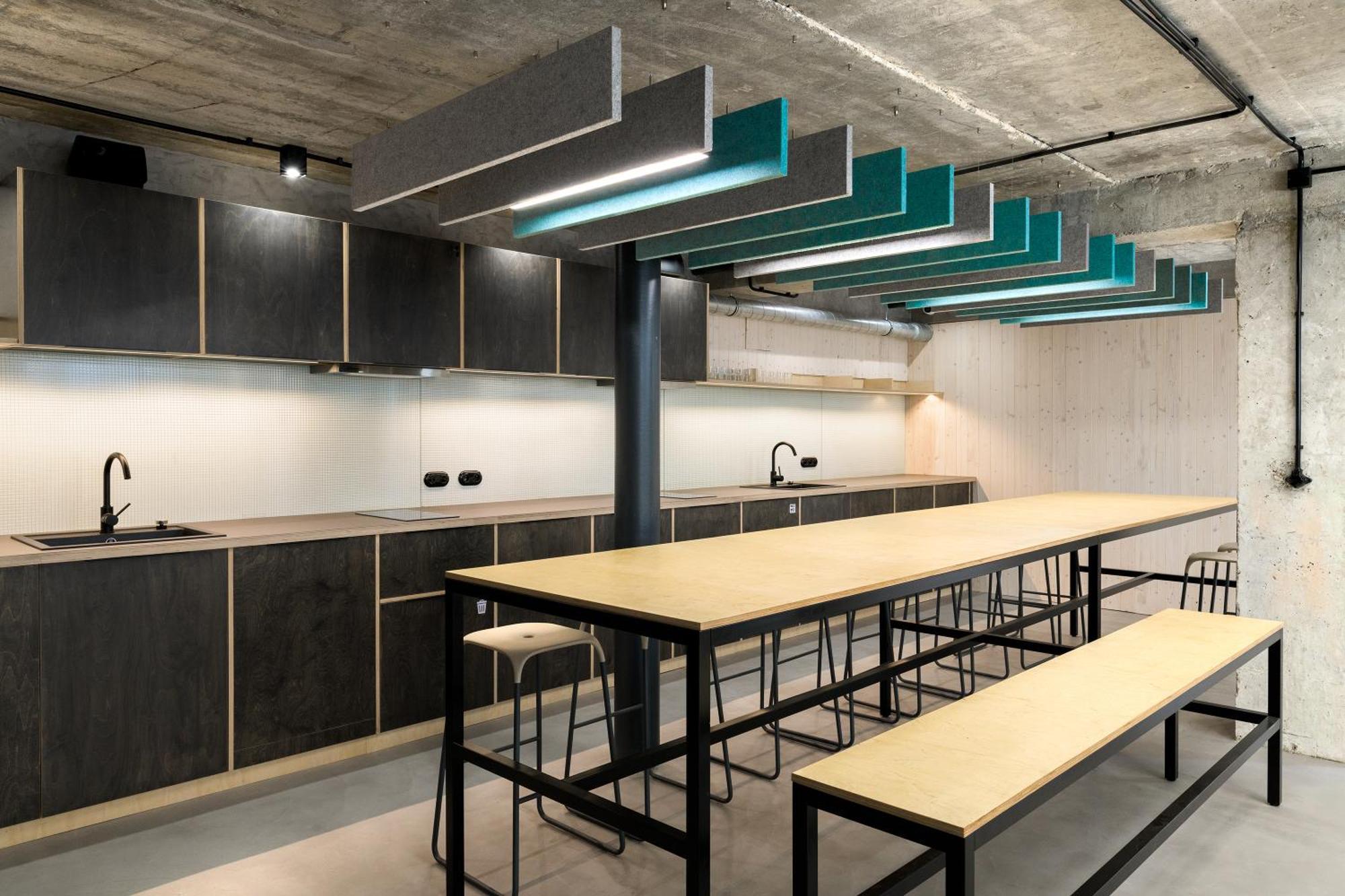 Izy Stay Hostel Bratislava Dış mekan fotoğraf