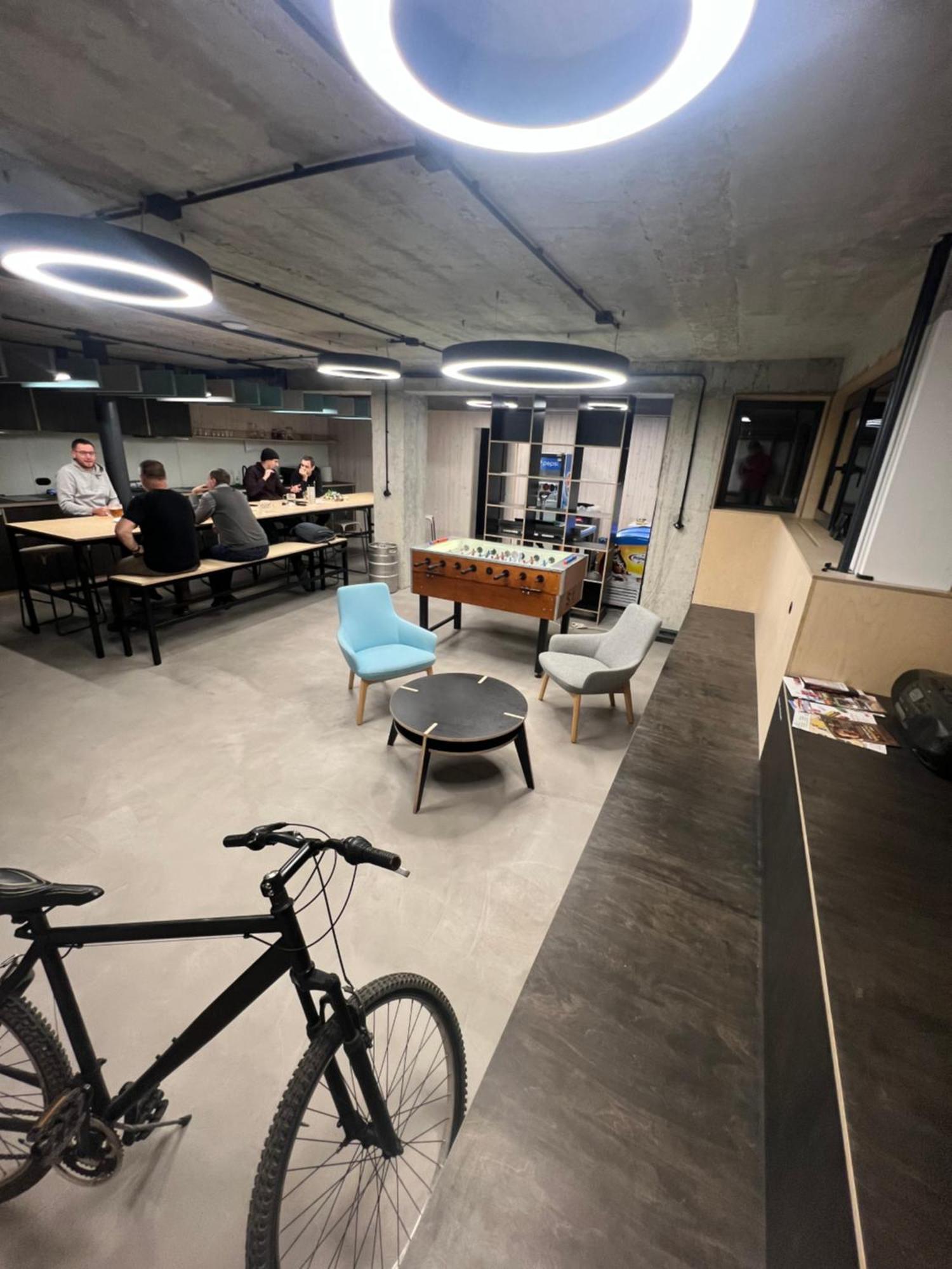 Izy Stay Hostel Bratislava Dış mekan fotoğraf