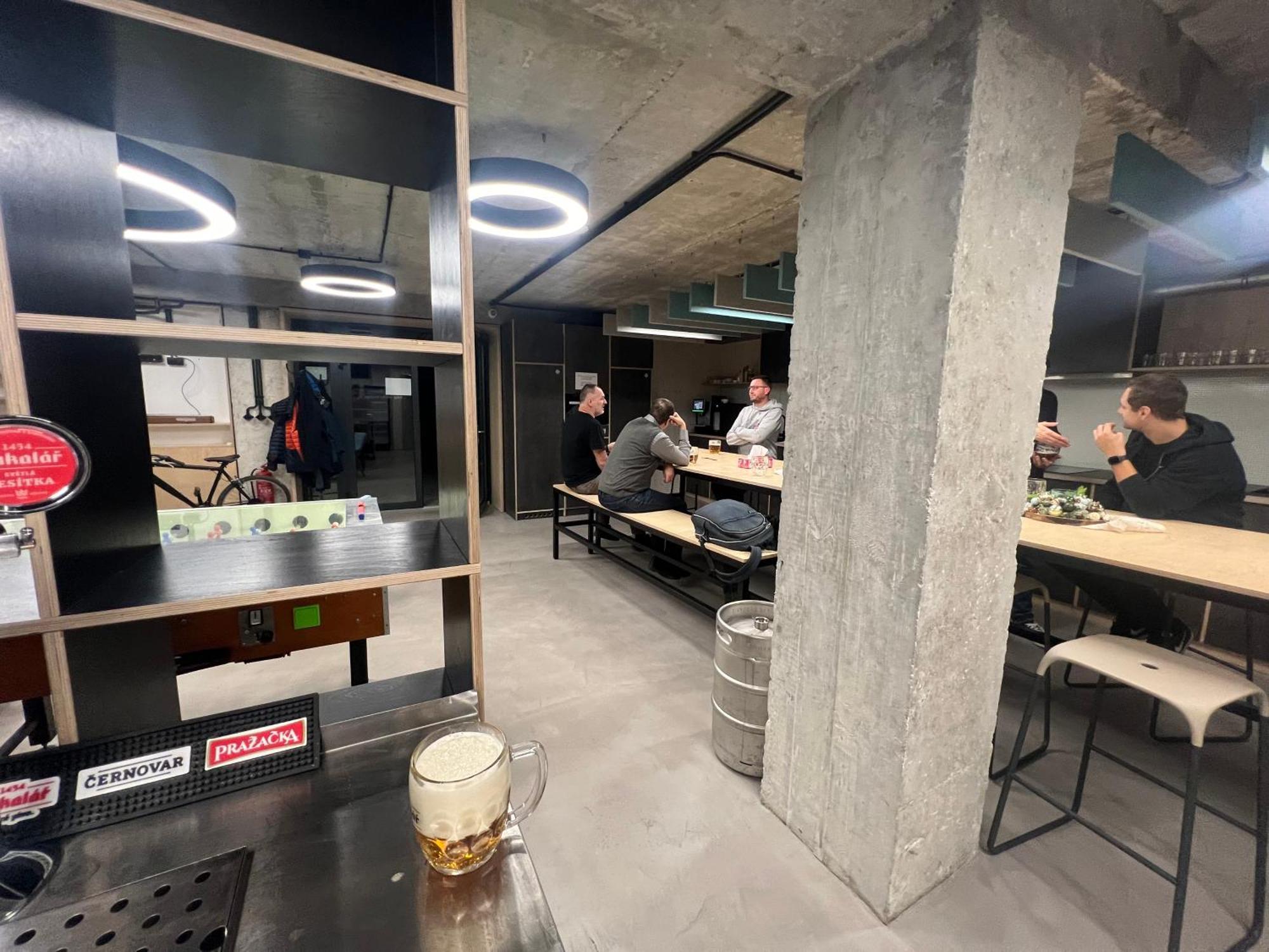 Izy Stay Hostel Bratislava Dış mekan fotoğraf