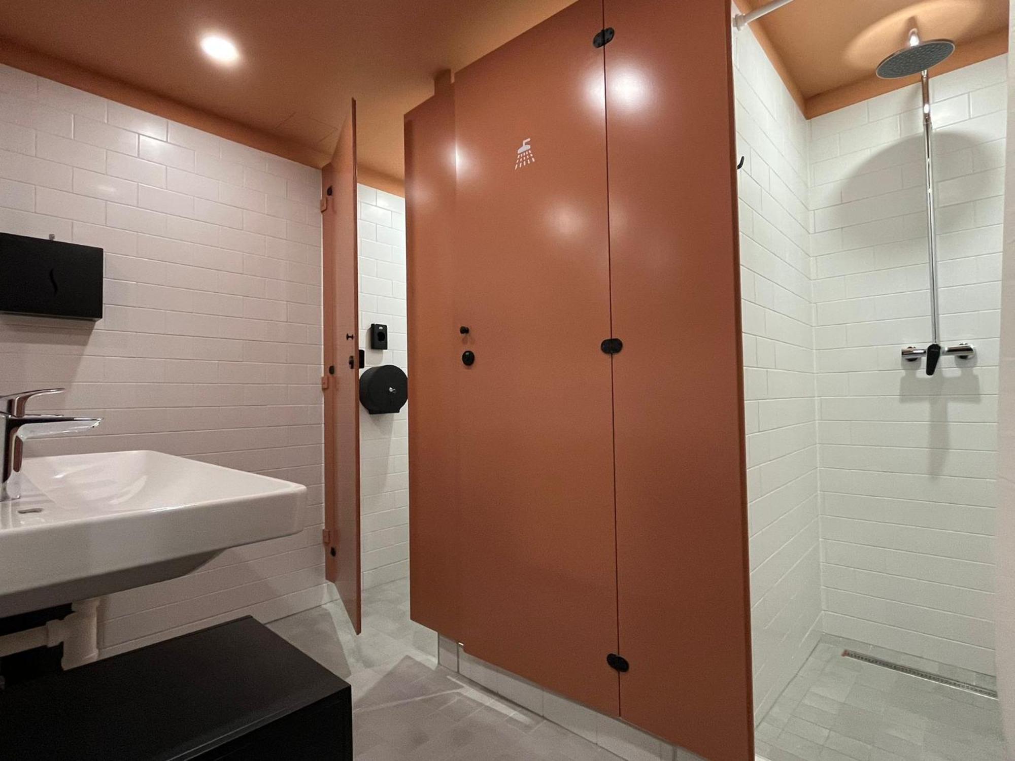 Izy Stay Hostel Bratislava Dış mekan fotoğraf
