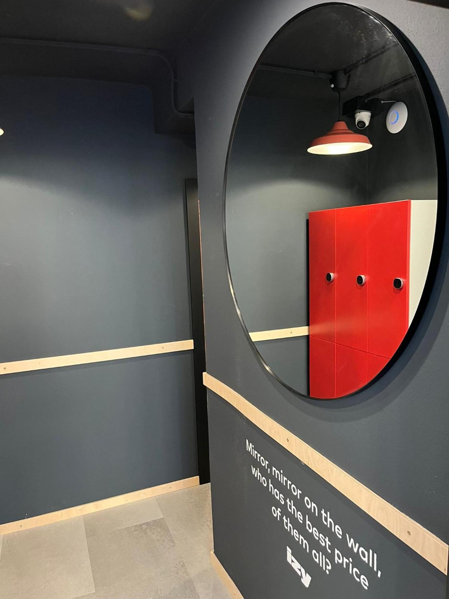 Izy Stay Hostel Bratislava Dış mekan fotoğraf