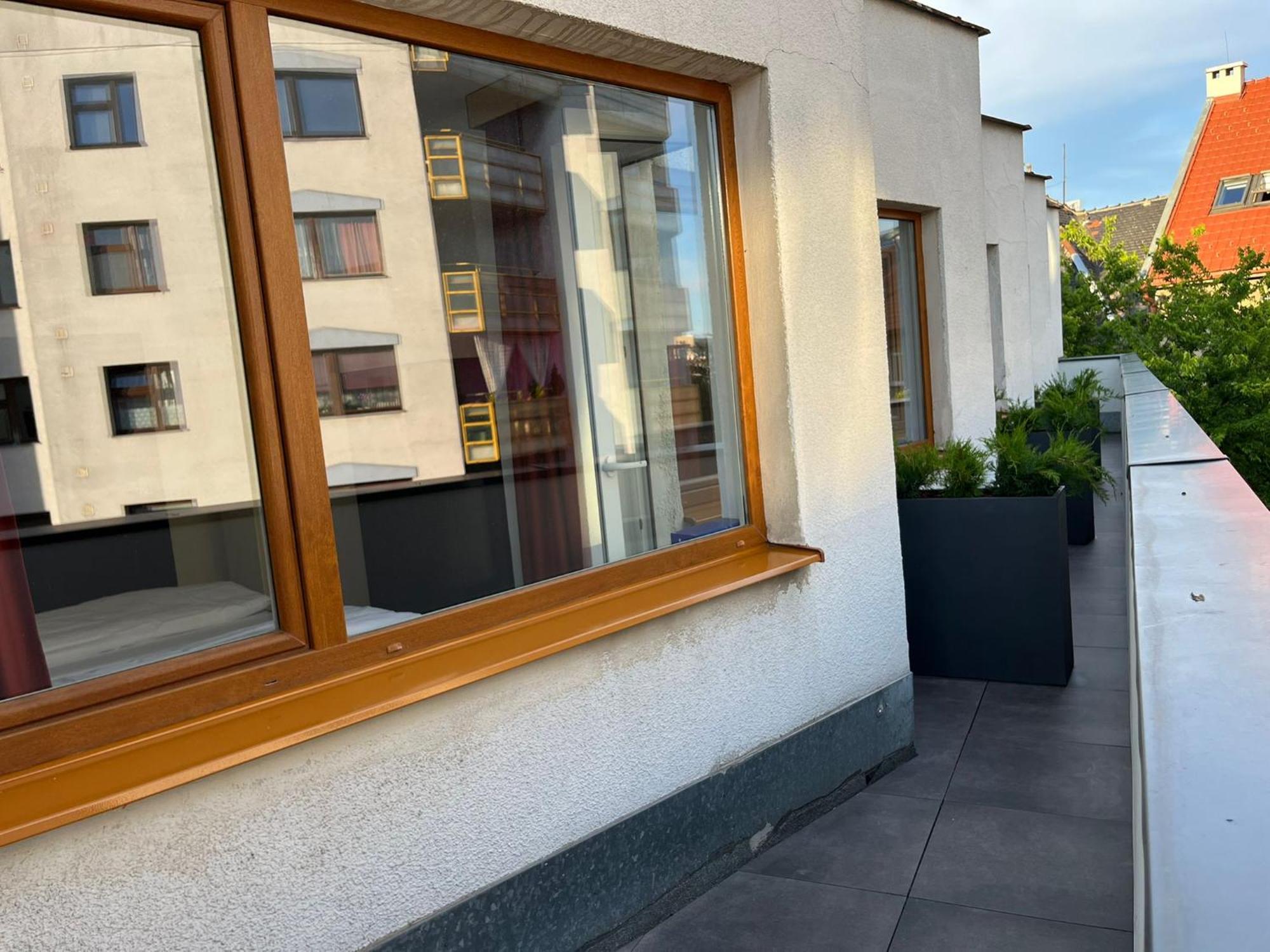 Izy Stay Hostel Bratislava Dış mekan fotoğraf