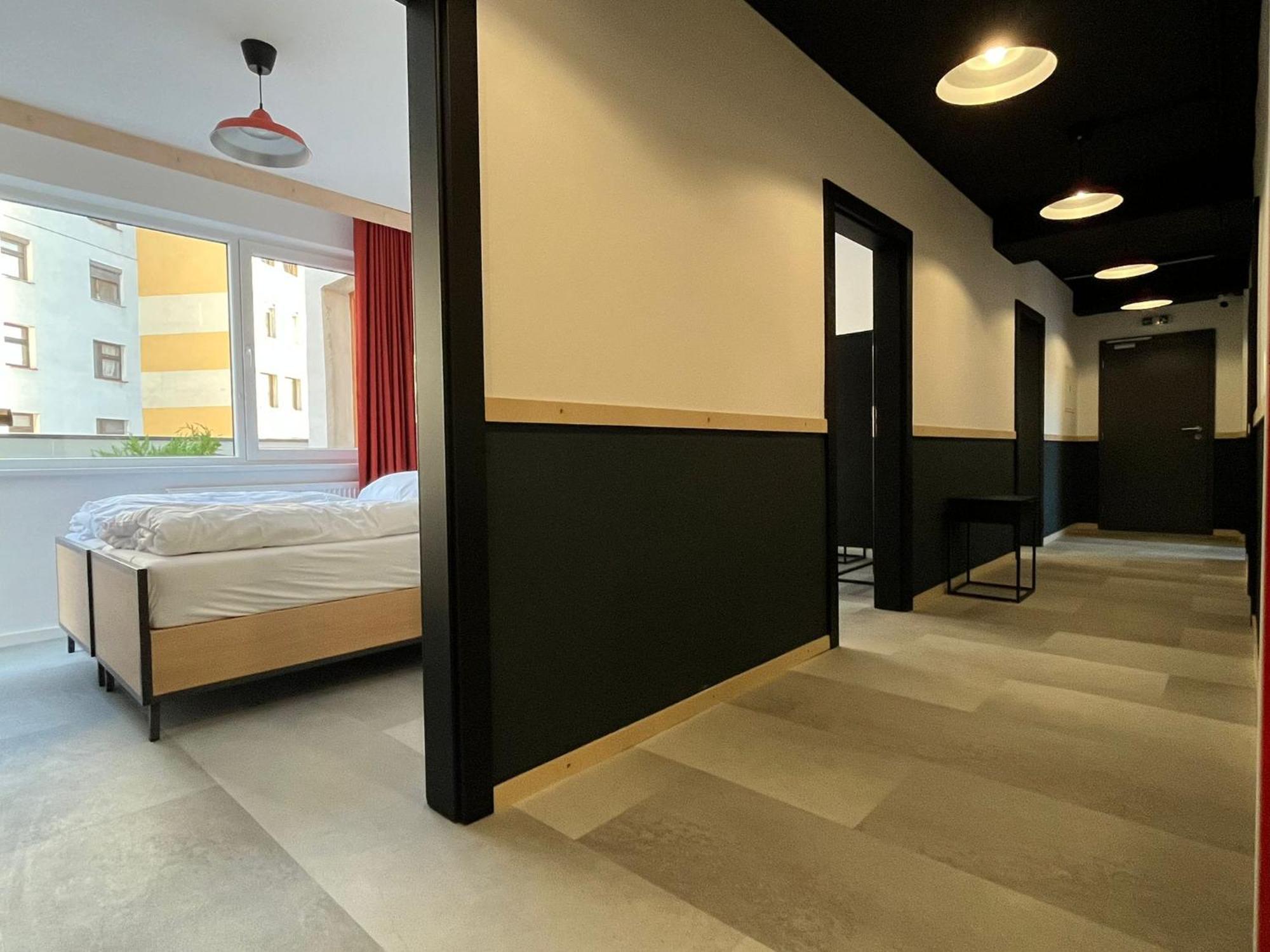Izy Stay Hostel Bratislava Dış mekan fotoğraf