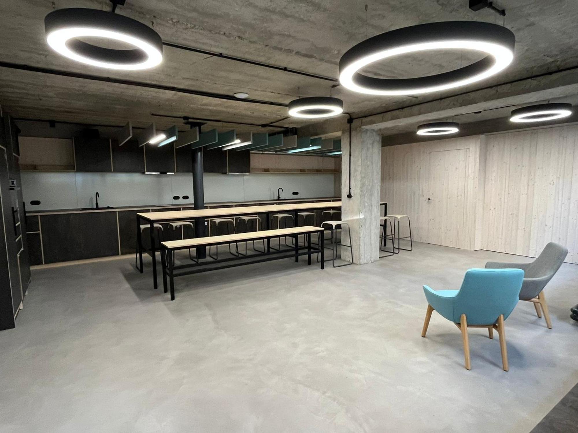 Izy Stay Hostel Bratislava Dış mekan fotoğraf