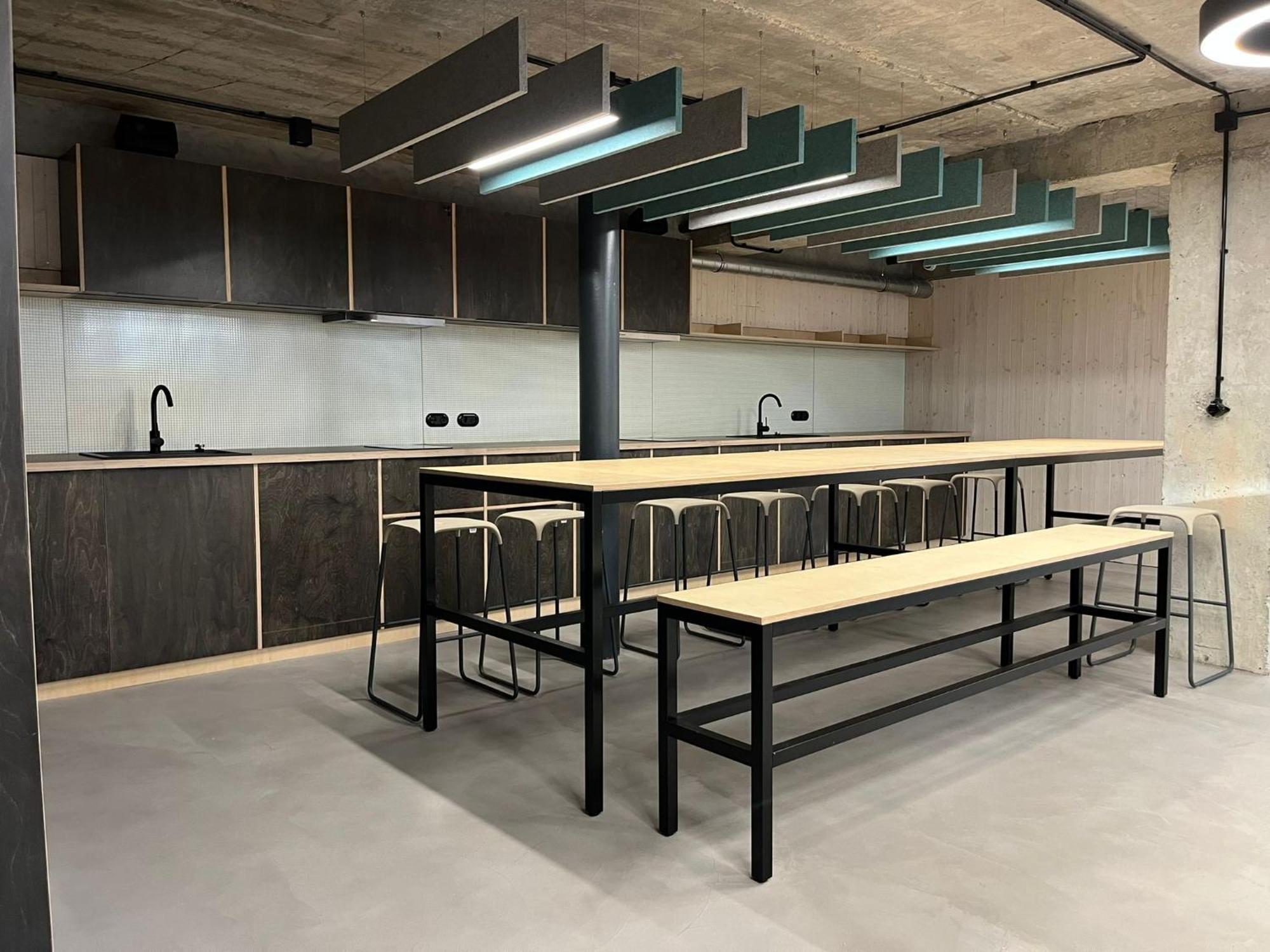 Izy Stay Hostel Bratislava Dış mekan fotoğraf