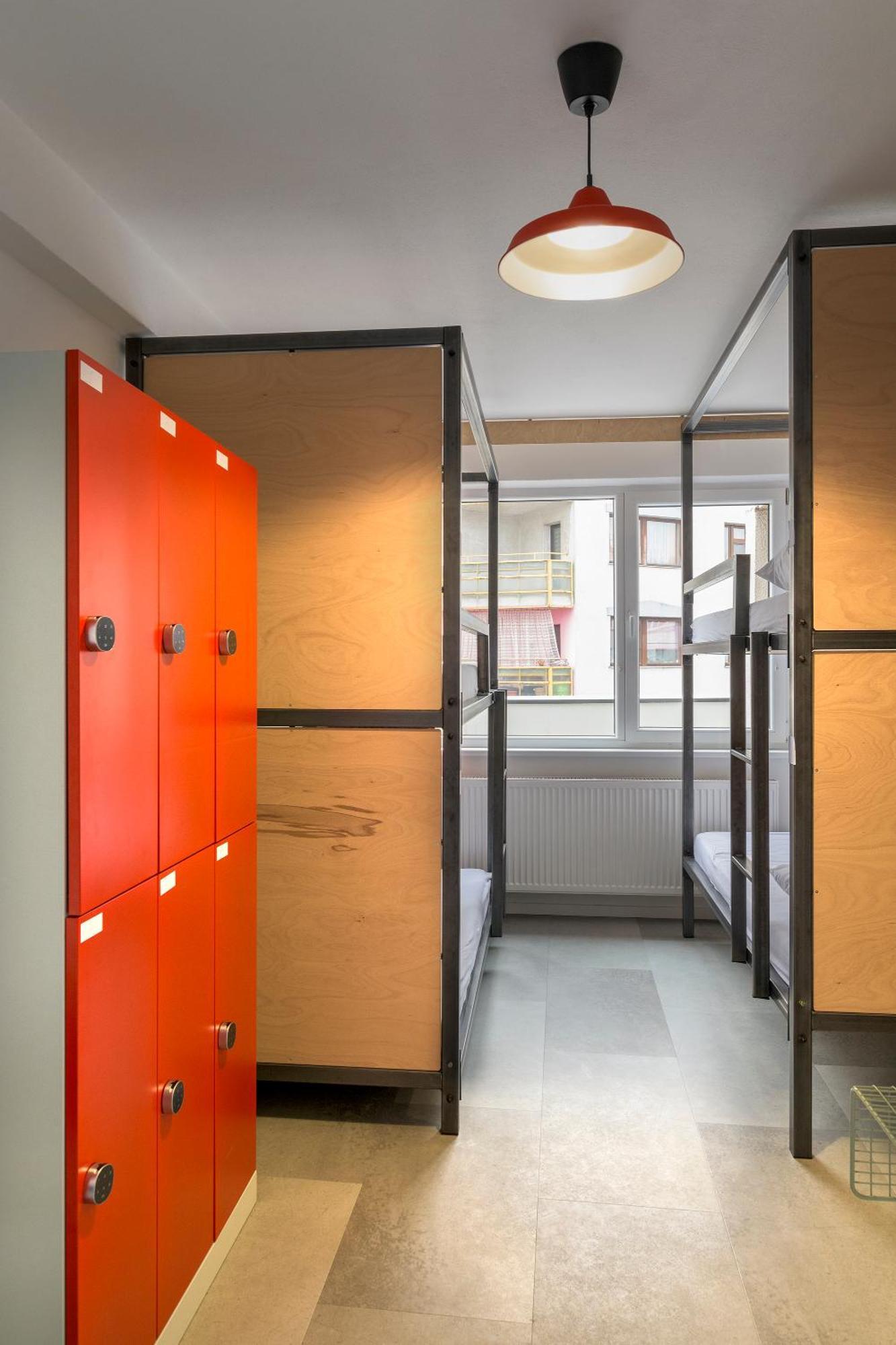 Izy Stay Hostel Bratislava Dış mekan fotoğraf